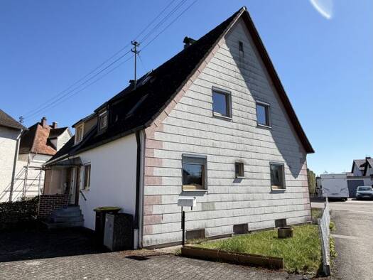 Doppelhaushälfte zum Kauf 180.000 € 5 Zimmer 96,6 m² 448 m² Grundstück Offingen 89362