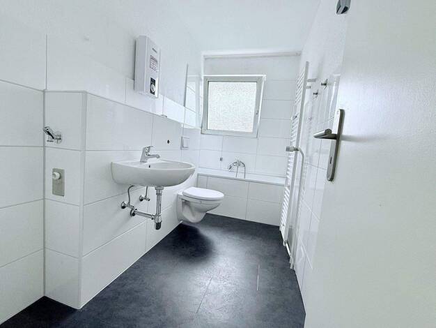 Wohnung zur Miete 500 € 2 Zimmer 59 m² 2. Geschoss Waldecker Str. 9 Röttgersbach Duisburg 47169