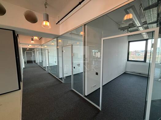 Bürofläche zur Miete 18 € 1.300 m² Bürofläche München 81369