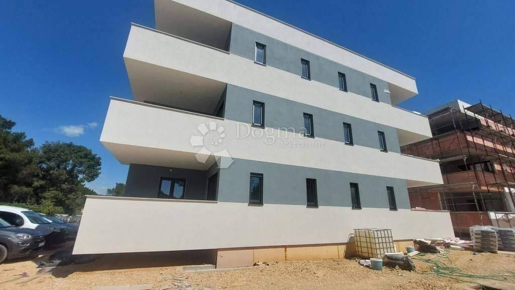 Wohnung zum Kauf 262.000 € 3 Zimmer 70 m² 1. Geschoss Pakostane