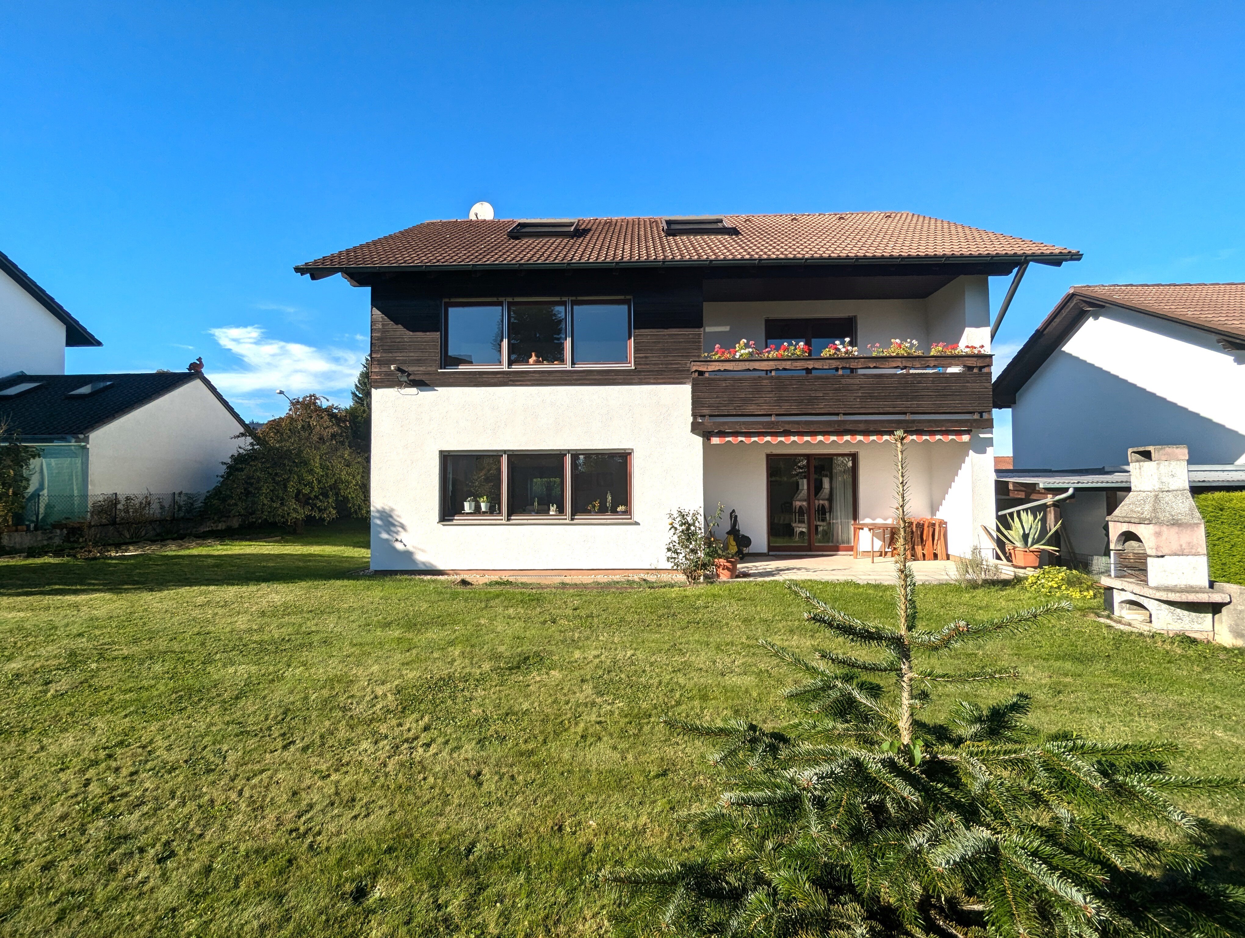 Einfamilienhaus zum Kauf 645.000 € 6 Zimmer 180 m²<br/>Wohnfläche 665 m²<br/>Grundstück Isen Isen 84424