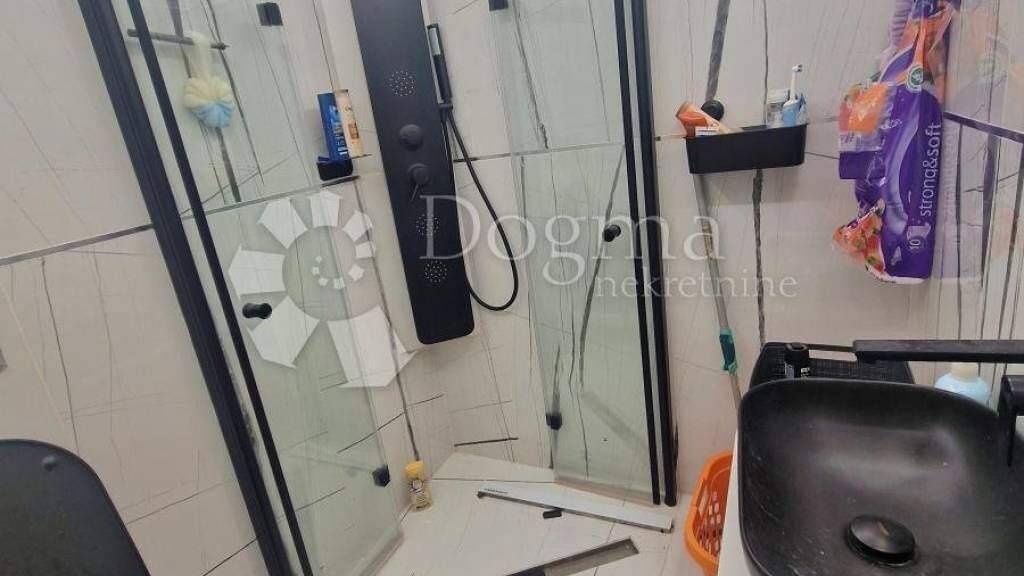 Wohnung zur Miete 500 € 2 Zimmer 48 m² Novi Vinodolski