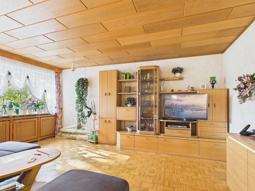 Wohnung zum Kauf 199.000 € 4 Zimmer 85,7 m² EG Okarben Karben 61184