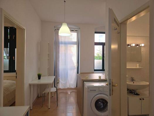 Studio zur Miete 750 € 1,5 Zimmer 31 m² 1. Geschoss Förstereistraße  19 Äußere Neustadt Dresden 01099