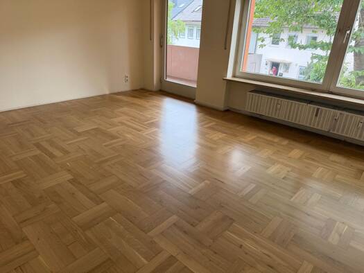 Wohnung zur Miete 800 € 3 Zimmer 90 m² Geschoss 1/3 frei ab 01.10.2026 Rothenburg Rothenburg ob der Tauber 91541