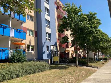 Wohnung zur Miete 380 € 3 Zimmer 64,8 m² 3. Geschoss frei ab 01.08.2025 Lindenallee 32 Vogelsang Stralsund 18437