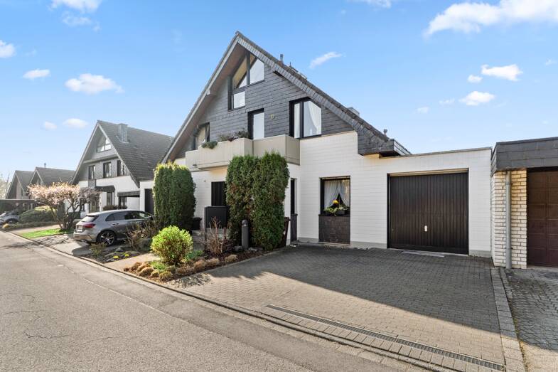 Wohnung zum Kauf 373.000 € 3 Zimmer 108 m² Overath Overath 51491