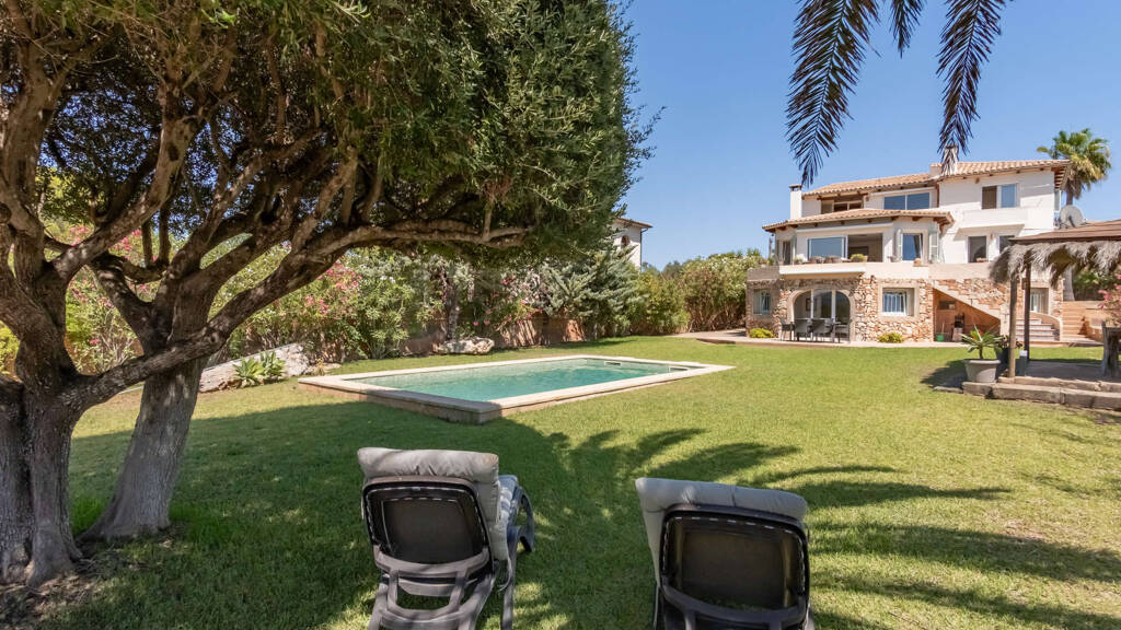 Villa zum Kauf 2.200.000 € 9 Zimmer 272 m² 1.083 m² Grundstück Portocolom 07670