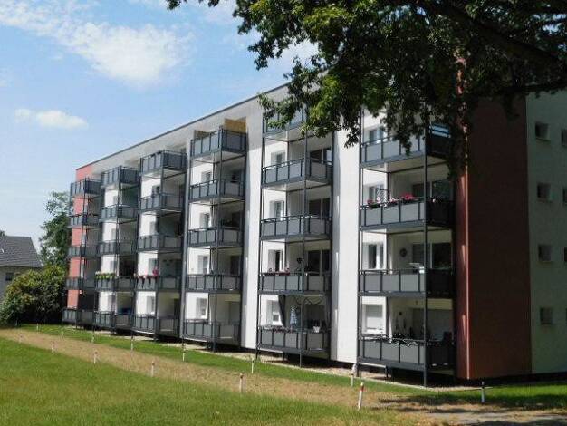Wohnung zur Miete 598 € 3 Zimmer 70,1 m² 4. Geschoss frei ab 03.10.2025 Schubertweg 15 Westenfeld Bochum 44867