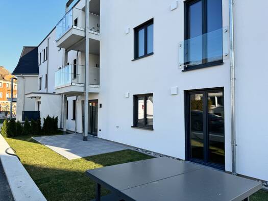 Wohnung zur Miete 1.500 € 4 Zimmer 122 m² Geschoss EG/3 frei ab 01.03.2026 Velhornstraße  8 Amberg 92224