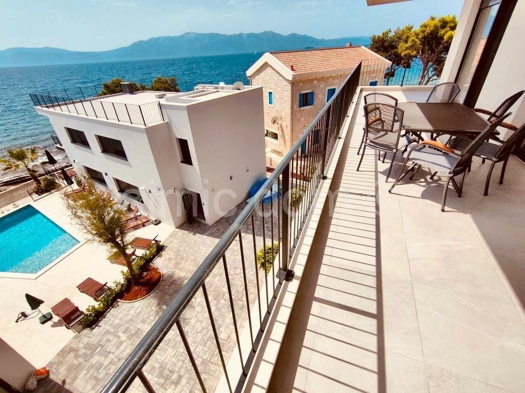 Wohnung zum Kauf 2 Zimmer 116 m²<br/>Wohnfläche Hvar Sucuraj center