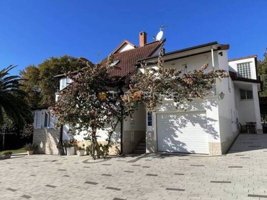 Haus zum Kauf 1.100.000 € 12 Zimmer 470 m² Pjescana Uvala, Medulin Vinkuran