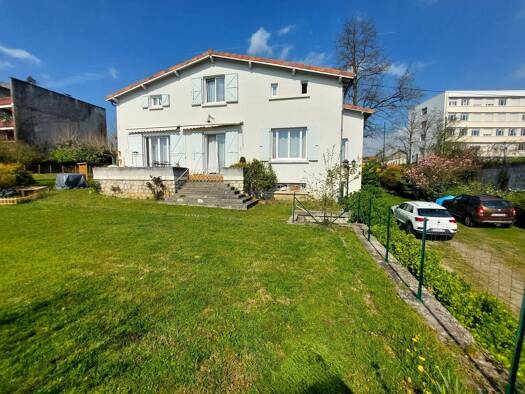 Haus zum Kauf 276.000 € 218 m² 1.700 m² Grundstück Coteaux-Lieoux Saint-Gaudens 31800