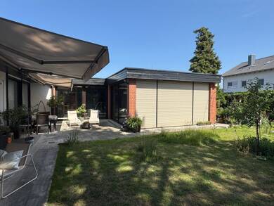 Villa zum Kauf 1.275.000 € 8 Zimmer 490 m² 1.073 m² Grundstück Vach 181 Fürth 90768
