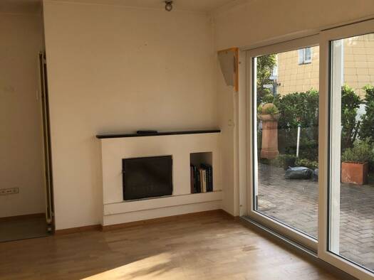 Maisonette zur Miete 1.350 € 2,5 Zimmer 105 m² Geschoss 1/1 frei ab sofort Alte Schulstr. Bechlinghoven Bonn 53229