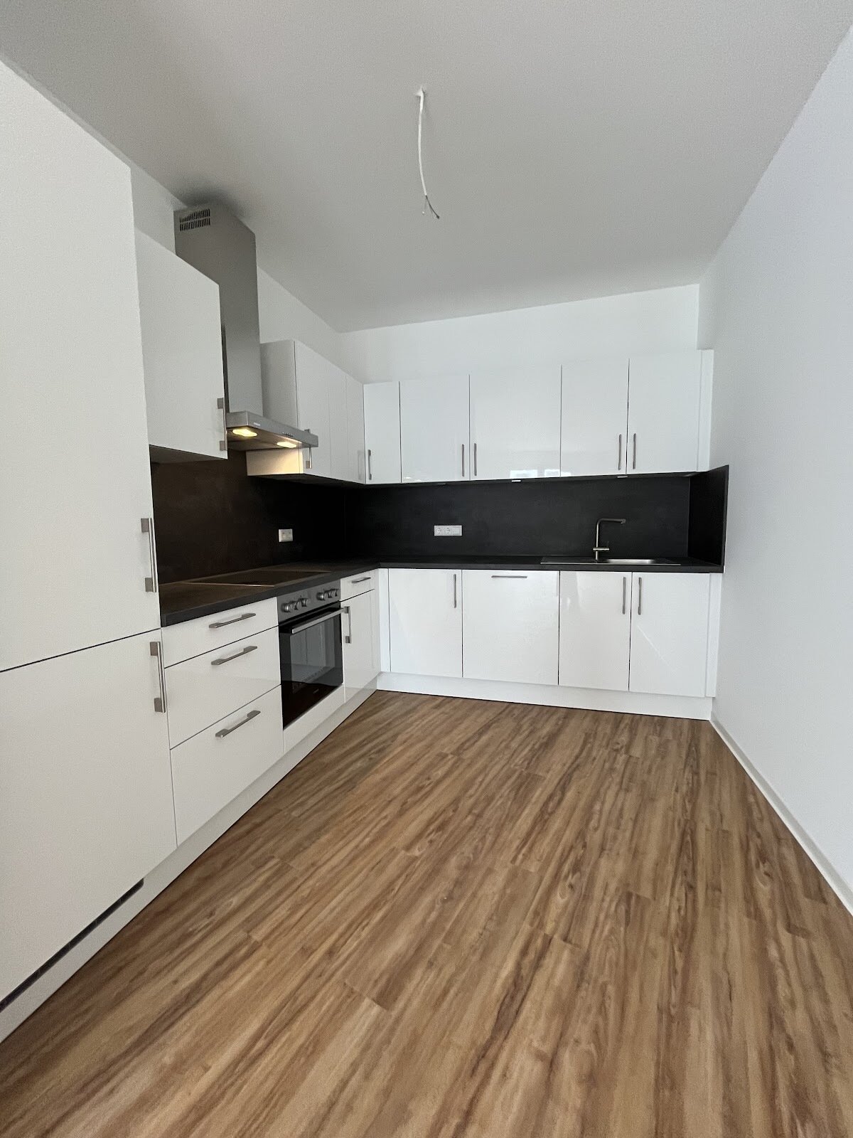 Wohnung zur Miete 1.345 € 3 Zimmer 95,3 m²<br/>Wohnfläche 2.<br/>Geschoss Hans-Bredow-Straße 8 Baden-Baden - Kernstadt Baden-Baden 76530