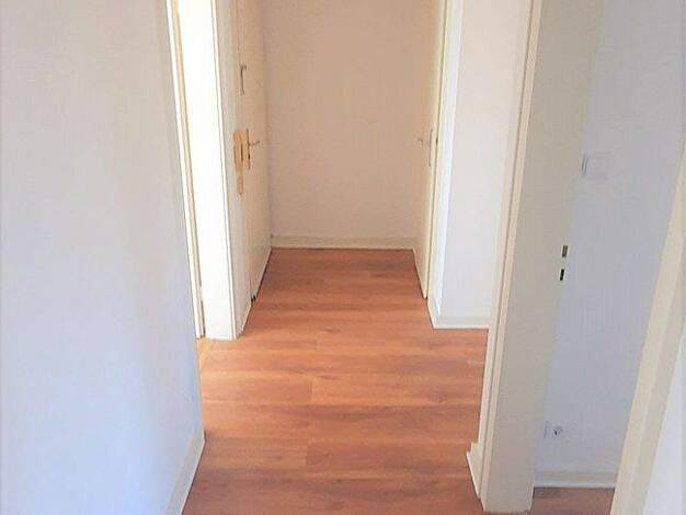 Studio zum Kauf 345.000 € 3 Zimmer 80 m² 2. Geschoss Sasel Hamburg 22393
