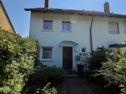 Reihenmittelhaus zum Kauf 395.000 € 5 Zimmer 113,1 m² 357 m² Grundstück Penzendorf Schwabach 91126
