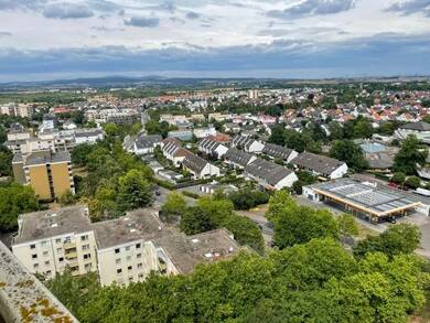 Wohnung zum Kauf 269.000 € 3 Zimmer 90 m² 18. Geschoss Stettiner Straße 19 Hochheim Hochheim 65239