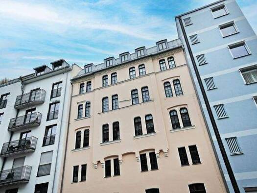 Wohnung zur Miete 2.095 € 2 Zimmer 71 m² Maxvorstadt München 80333