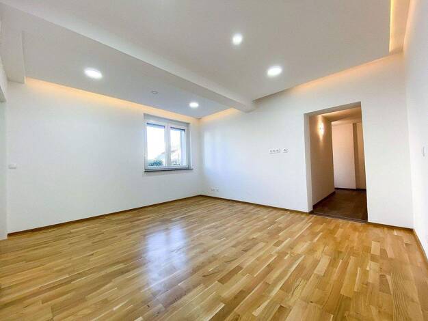 Wohnung zur Miete 905 € 4 Zimmer 77 m² EG frei ab 01.05.2026 Fischeraustraße 61 Gösting Graz 8051