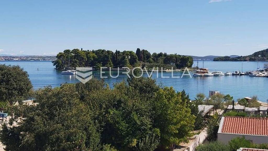 Haus zum Kauf 5 Zimmer 200 m² Preko Centar