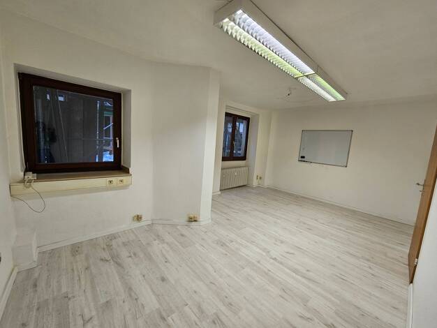 Bürofläche zur Miete provisionsfrei 600 € 27 m² Bürofläche Neusser Straße Neustadt-Nord Köln 50670
