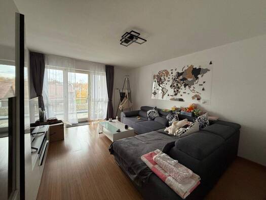 Wohnung zur Miete 1.200 € 4 Zimmer 100 m² 1. Geschoss frei ab 01.02.2026 Dagersheim Böblingen 71034