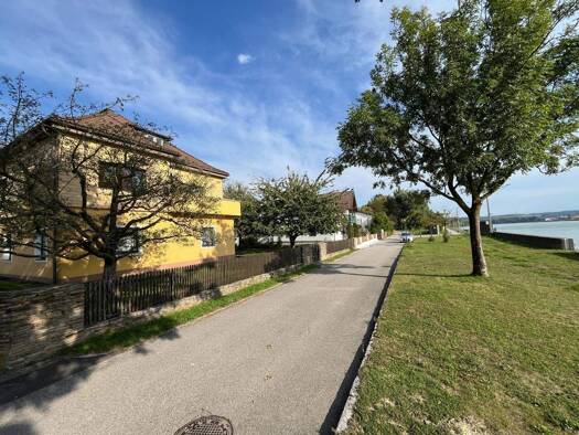 Mehrfamilienhaus zum Kauf 345.000 € 6 Zimmer 180 m² 760 m² Grundstück Melk 3390