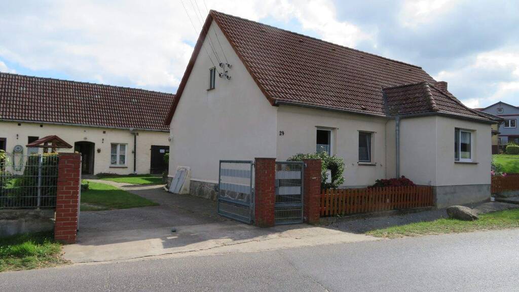Haus zum Kauf 190.000 € 5 Zimmer 120 m² 1.758 m² Grundstück Hetzdorf 24 Hetzdorf Uckerland 17337