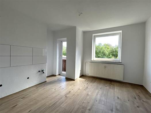 Wohnung zur Miete 539 € 3 Zimmer 75,1 m² 3. Geschoss Friedrich-Ebert-Straße 85 Geestemünde Geestemünde 27570