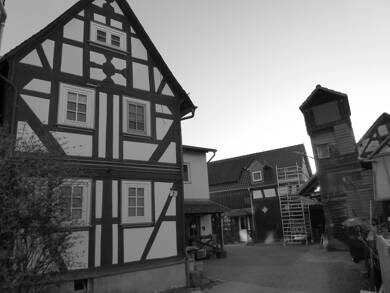 Mehrfamilienhaus zum Kauf 450.000 € 8 Zimmer 276 m² 1.554 m² Grundstück Oberndorf Solms 35606