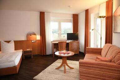 Wohnung zur Miete Wohnen auf Zeit 878 € 1 Zimmer 32 m² frei ab 01.04.2025 Teckstraße Weitmars Lorch 73547