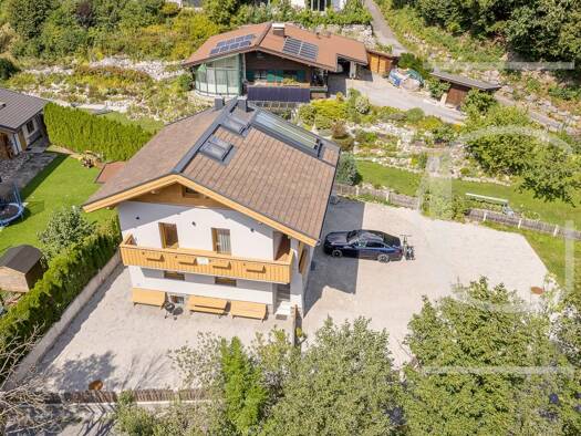 Haus zum Kauf 1.165.000 € 9 Zimmer 239 m² 665 m² Grundstück Leogang 5771