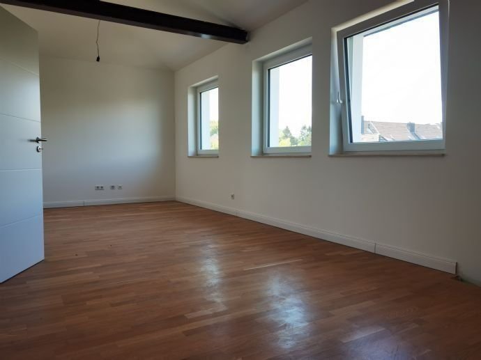 Wohnung zur Miete 1.200 € 4 Zimmer 110 m²<br/>Wohnfläche 2.<br/>Geschoss Jägerhofstr. Grifflenberg Wuppertal 42119