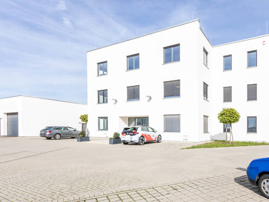 Bürofläche zur Miete 3.500 € 4 Zimmer 260,9 m² Bürofläche teilbar ab 57 m² Kösching 85092