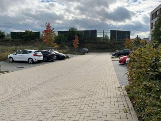 Außenstellplatz zur Miete provisionsfrei 60 € Hombrucher Straße 36 Hombruch Hombruch 44225
