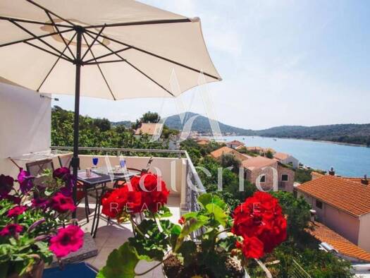 Haus zum Kauf 488.000 € 10 Zimmer 180 m² Kaprije, Sibenik - Okolica Šibenik