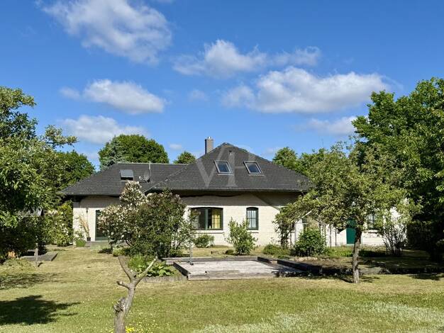 Einfamilienhaus zum Kauf 499.000 € 5 Zimmer 213 m² 1.711 m² Grundstück Sandhof Neu Poserin 19399