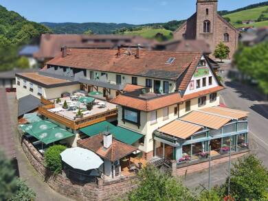 Hotel zum Kauf 1.050.000 € 24 Zimmer 399,3 m² Gastrofläche 1.000 m² Grundstück Oberharmersbach 77784