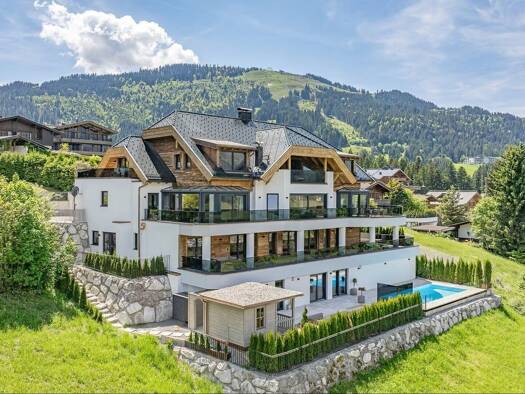 Haus zum Kauf 7 Zimmer 717 m² 946 m² Grundstück Ellmau 6352