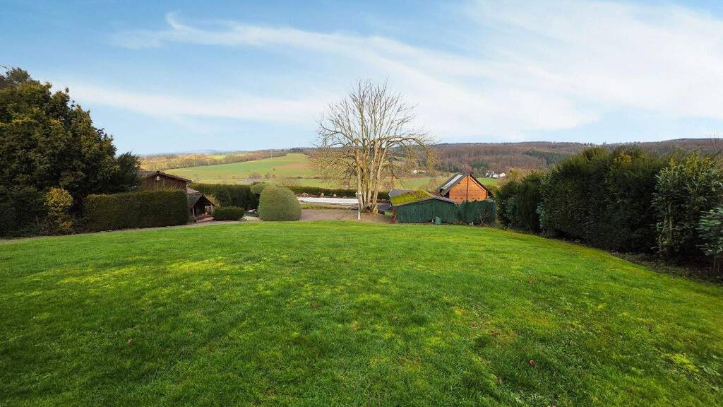 Sonstiges zum Kauf als Kapitalanlage geeignet 1.590.000 € 3.729 m² 3.729 m² Grundstück Walsdorf Idstein 65510