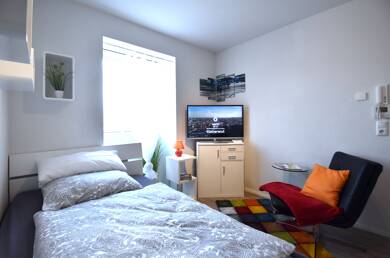 Studio zur Miete 745 € 1 Zimmer 21 m² Schulstraße 2 A-C Raunheim 65479