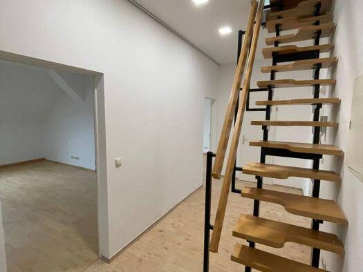 Maisonette zur Miete 699 € 4 Zimmer 119,5 m² 4. Geschoss frei ab sofort Bodelschwinghstr. 17 WE 8 Altendorf Chemnitz 09116