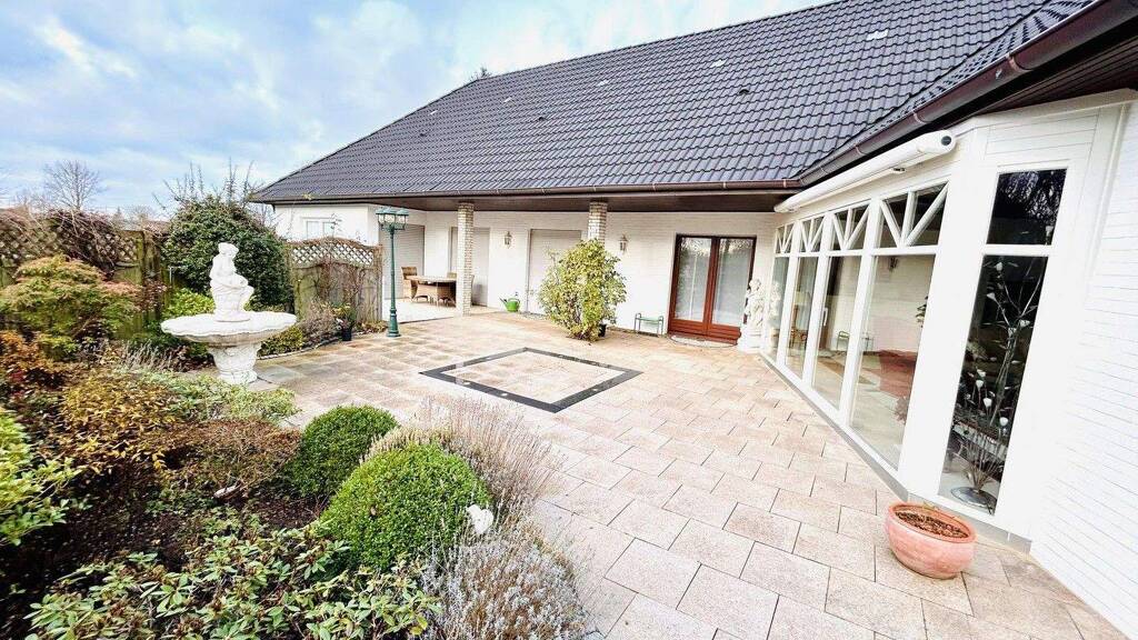 Bungalow zum Kauf provisionsfrei 498.000 € 6 Zimmer 175 m² 878 m² Grundstück Im Wiesengrund 17 Steinburg 22964