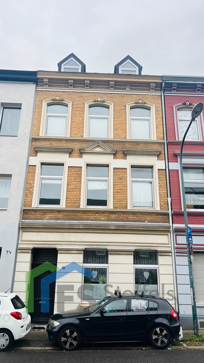 Mehrfamilienhaus zum Kauf als Kapitalanlage geeignet 409.000 € 8 Zimmer 249 m²<br/>Wohnfläche 553 m²<br/>Grundstück Kölner Landstraße 72 Ost Düren 52351