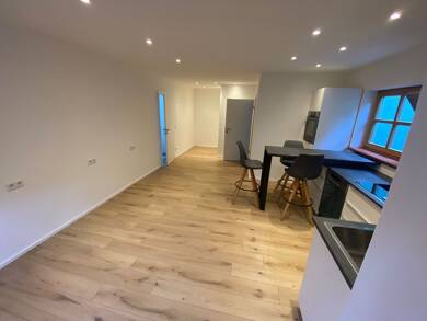 Wohnung zur Miete 400 € 1 Zimmer 35 m² frei ab 01.07.2025 Buttendorf Roßtal 90574