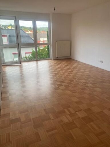 Wohnung zur Miete 720 € 3 Zimmer 76 m² frei ab 01.02.2025 Kister Str.8 Höchberg 97204