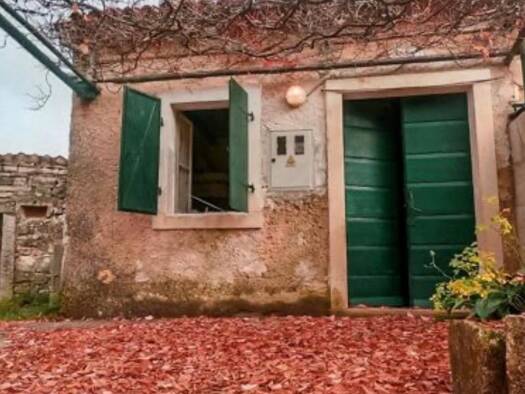 Einfamilienhaus zum Kauf 186.000 € 3 Zimmer 1.849 m² Grundstück Marcana 52206