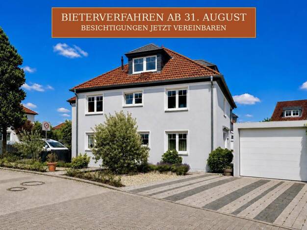 Doppelhaushälfte zum Kauf provisionsfrei 1.030.000 € 7 Zimmer 207 m² 328 m² Grundstück Dortelweil Bad Vilbel 61118